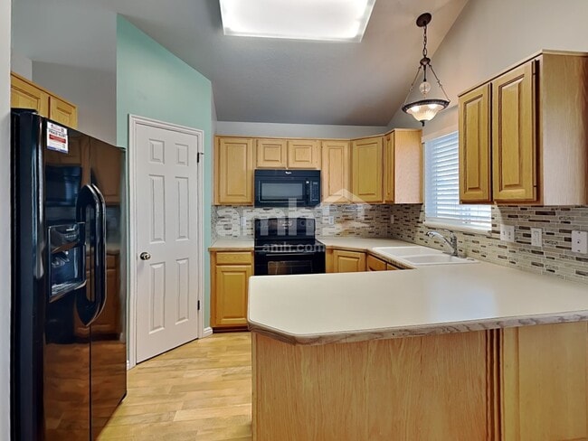 Building Photo - 3804 W 5625 S