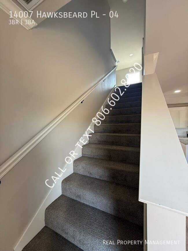 Building Photo - 14007 Hawksbeard Pl