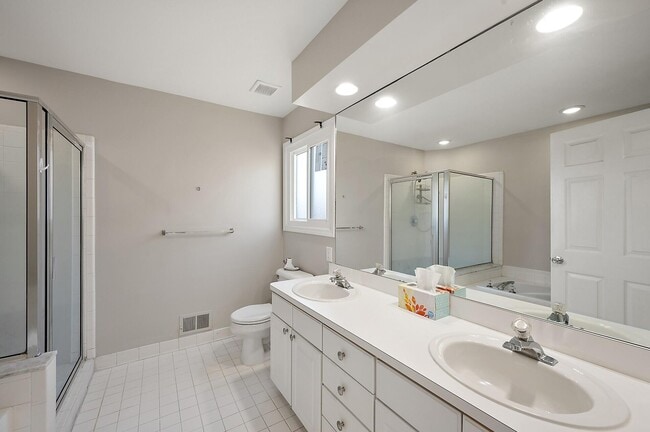 Building Photo - 28849 Hearthstone Dr