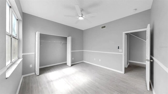 Building Photo - 11208 Sailbrooke Dr