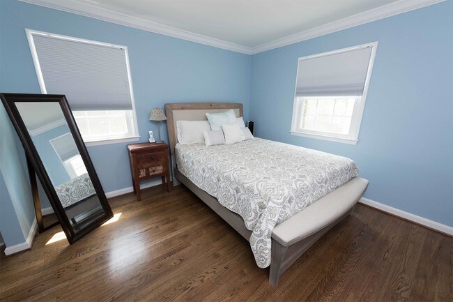 Building Photo - 4002 Spruell Dr