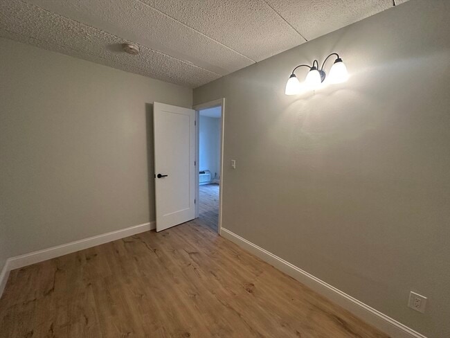 Building Photo - 40 Cochituate Rd