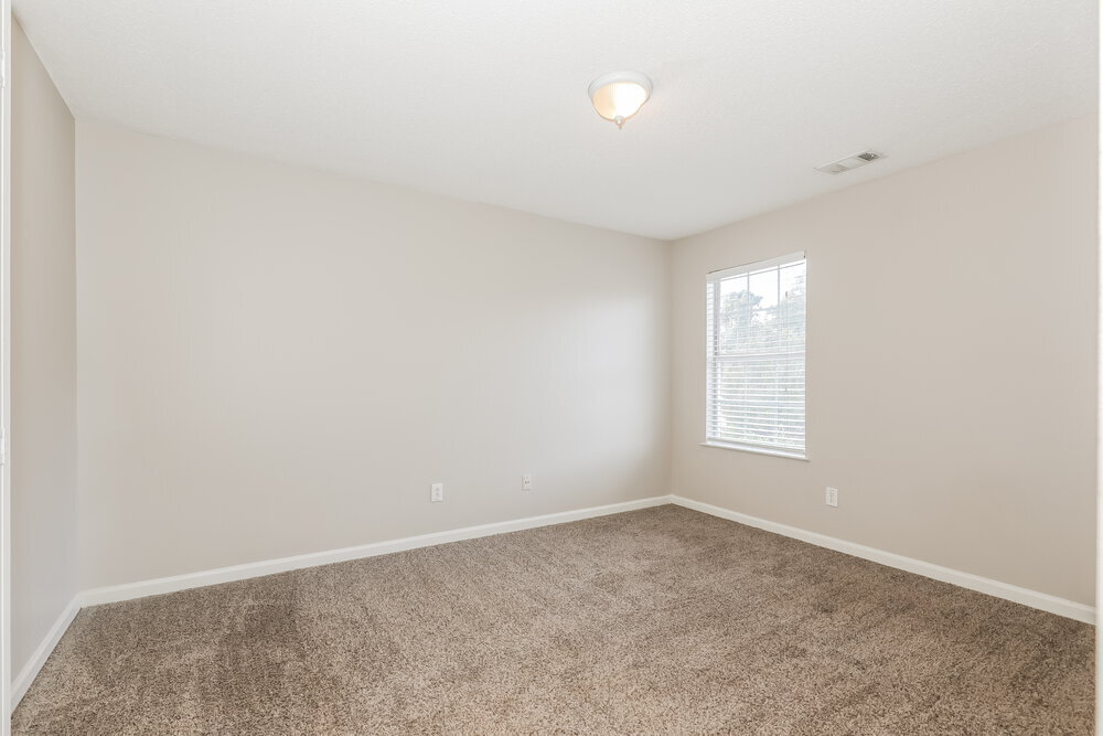 Building Photo - 1607 Thornwick Trace