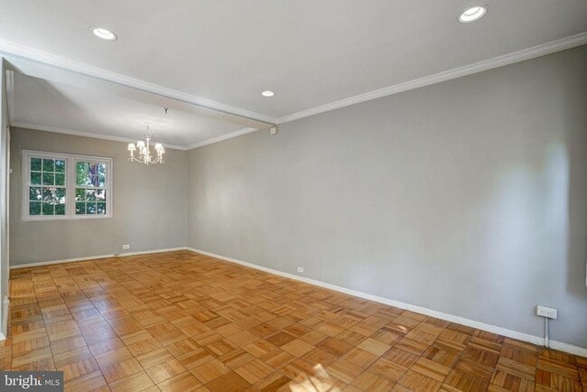 Building Photo - 3239 Gunston Rd