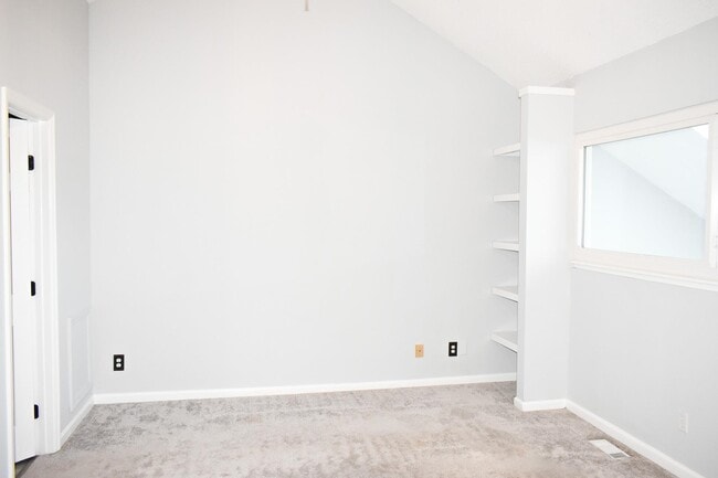 Building Photo - 4497 Little River Inn Ln