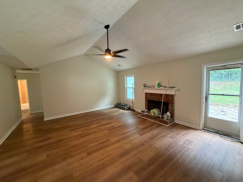Building Photo - 2694 Palm Creek Ct