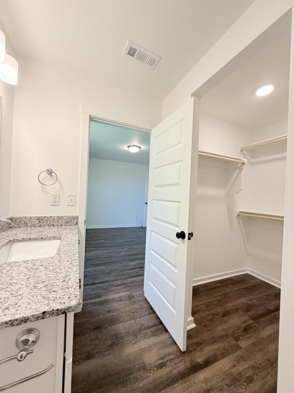 Building Photo - 211 Eagle Edge Dr