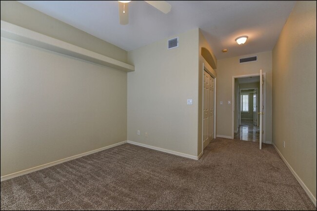 Building Photo - Available to view!
