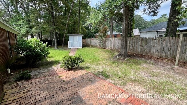 Building Photo - 121 Stockton Dr