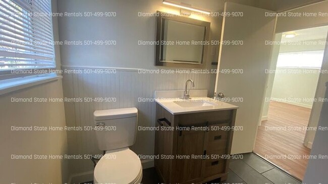 Building Photo - 27 Barbara Dr