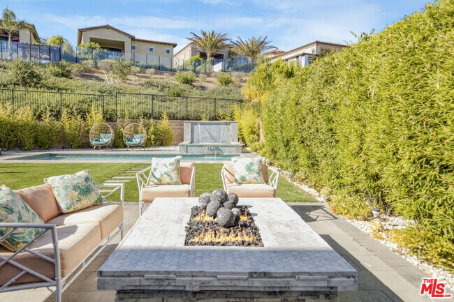 Building Photo - 12333 Finch Ct