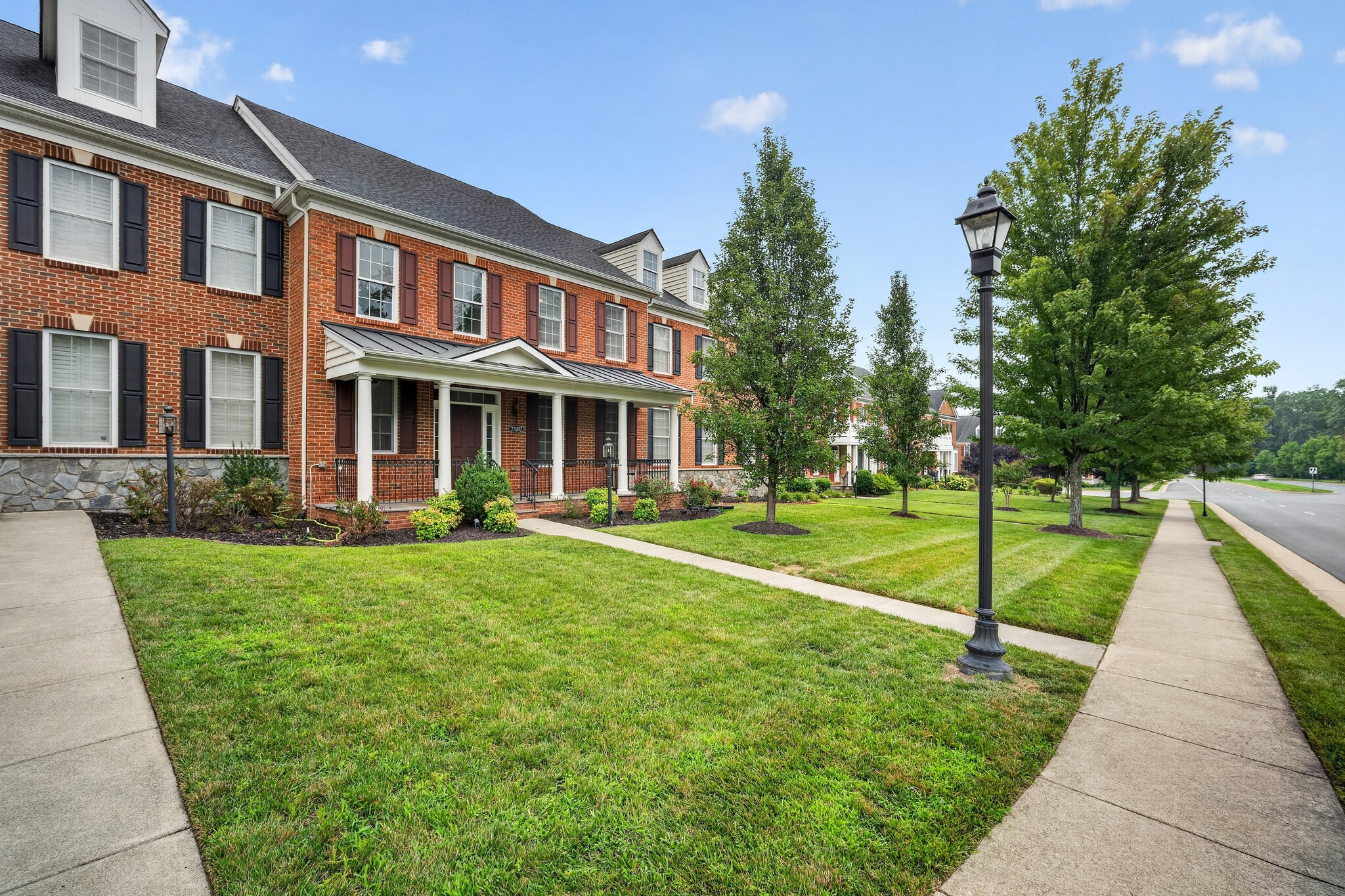 Building Photo - 23202 Evergreen Ridge Dr
