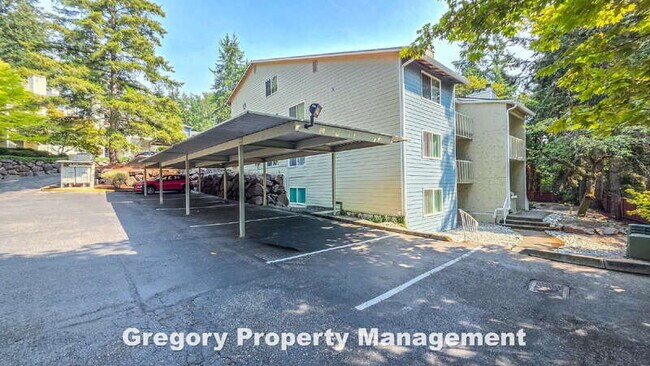 Building Photo - 9474 Woodinville Redmond Rd NE