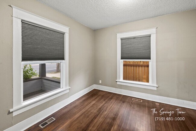 Building Photo - 1130 W Colorado Ave