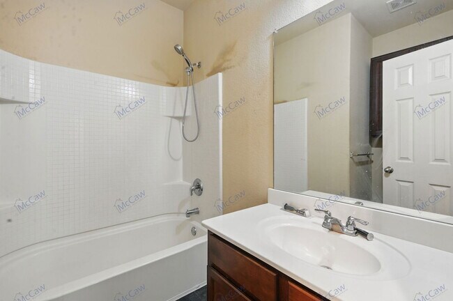 Building Photo - 12409 Lonesome Pine Pl