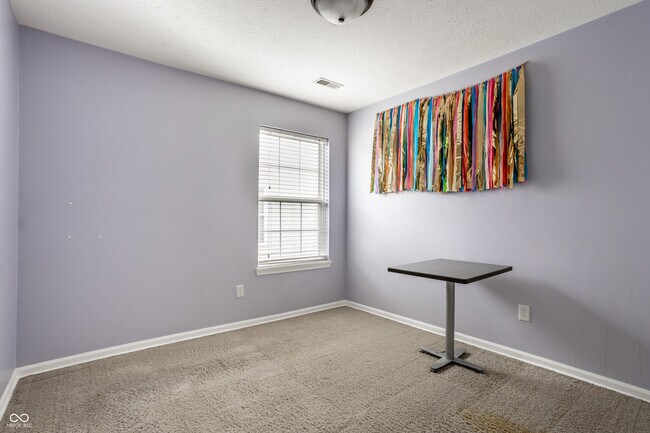 Building Photo - 9653 Aberdeen Ct