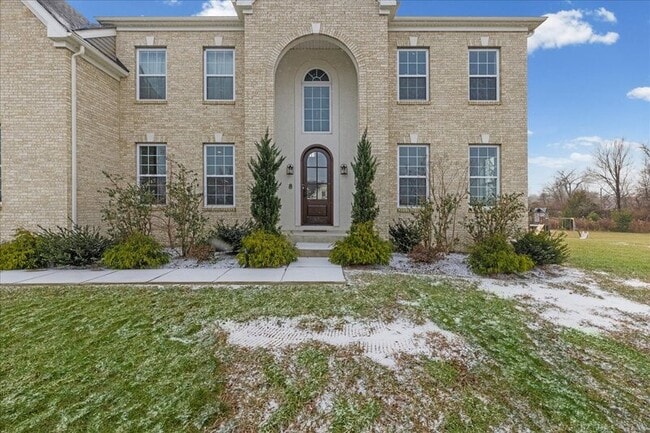 Building Photo - 8 Katie Dr