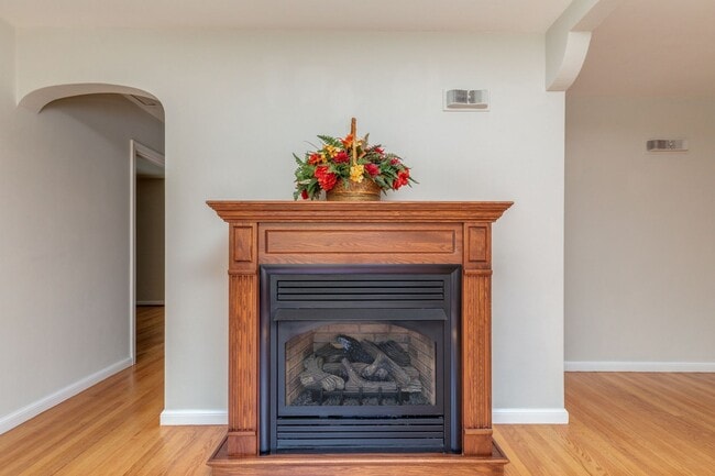 Building Photo - 2BD/2BATH Rockhill Home!