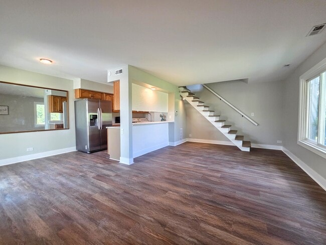 Building Photo - 1672 Cornell Dr