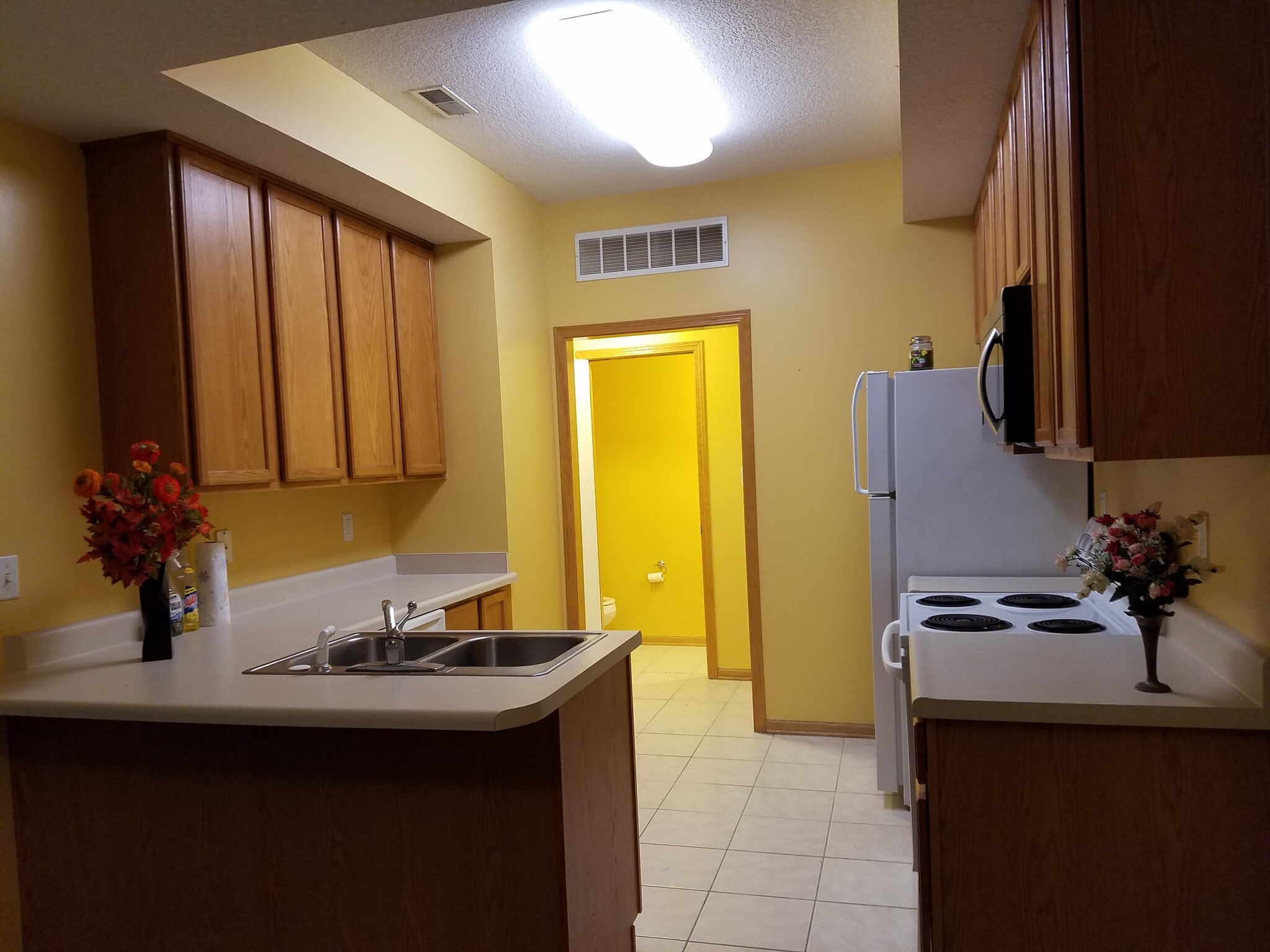 Building Photo - 2004 NW Ashton Ln