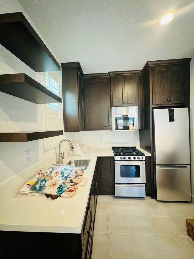 Building Photo - 175 Raven Cir