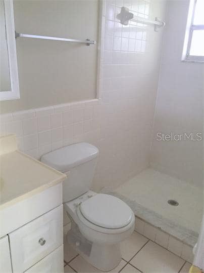 Building Photo - 1301 Cara Dr