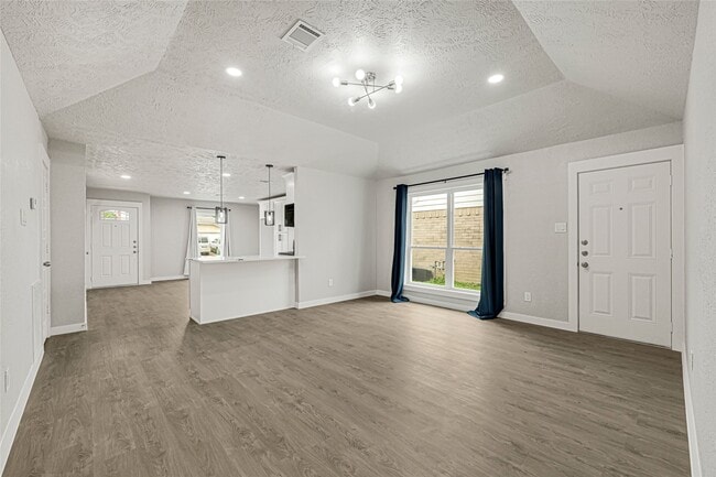Building Photo - 15322 Bedford Glen Dr