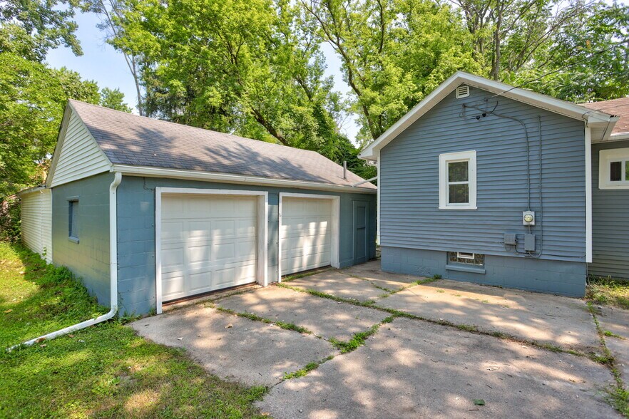 Building Photo - 4228 Green St