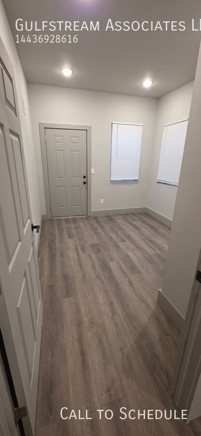 Building Photo - 1315 N Patterson Park Ave