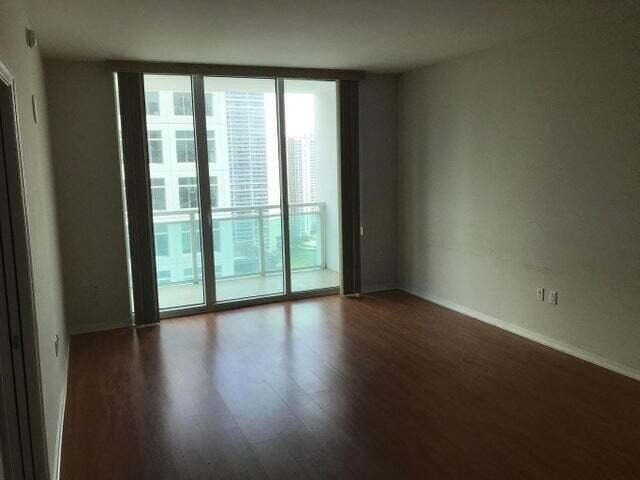 Building Photo - 950 Brickell Bay Dr