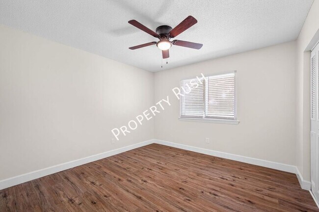 Building Photo - 64 Frawley Rd