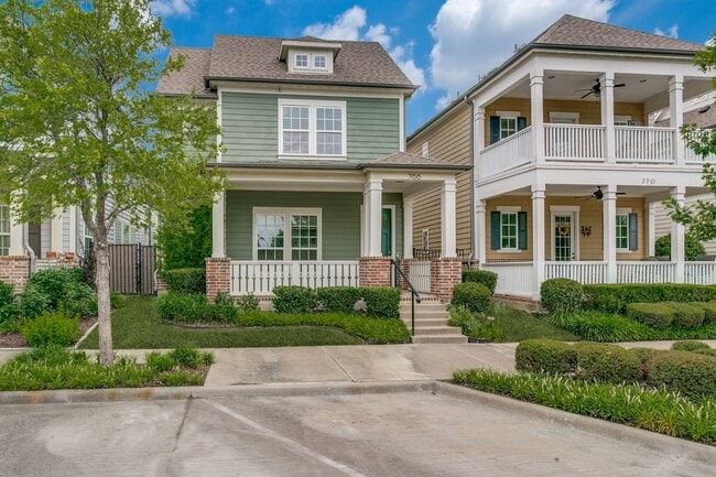 Building Photo - Live in the Heart of Old Town Coppell | Modern 3-Bedroom Home Across from the Farmers Market & Sp...