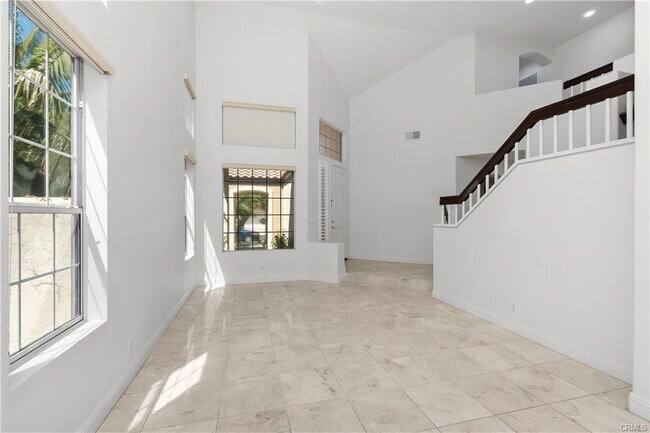 Building Photo - 12800 Stevens Dr