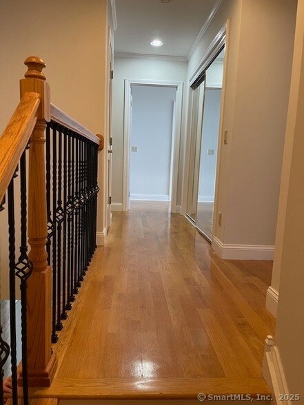 Building Photo - 69 Harbour Close