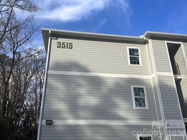 Building Photo - 3515 Markland Dr