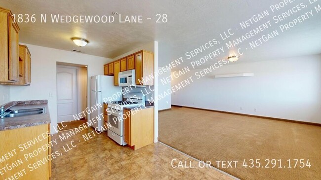 Building Photo - 2 Bedroom Wedgewood Apartment