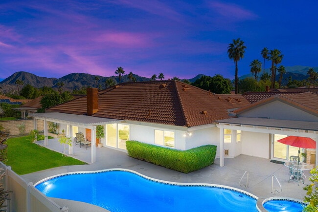 Building Photo - 72890 Amber St