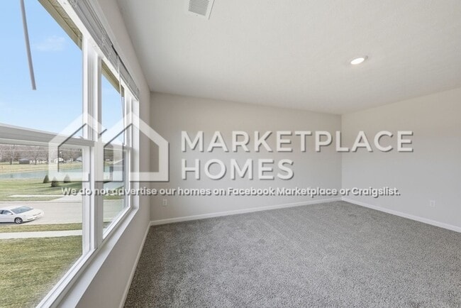 Building Photo - 6300 Trailview Dr