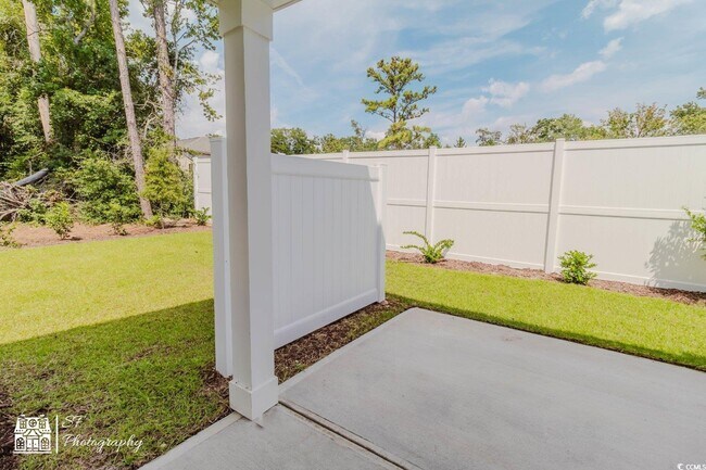 Building Photo - 115 Crescent Wy