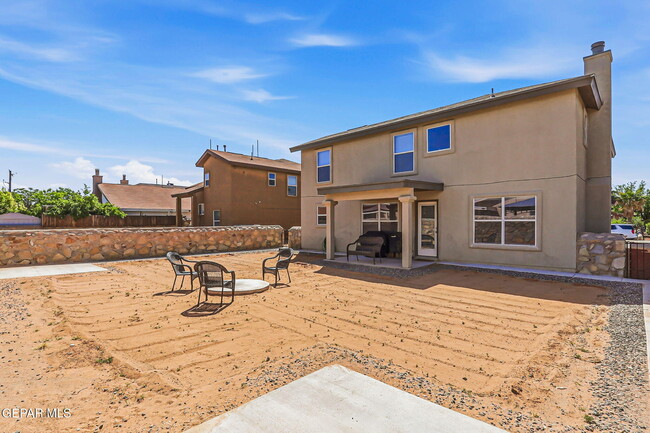 Building Photo - 14233 Spanish Point Dr