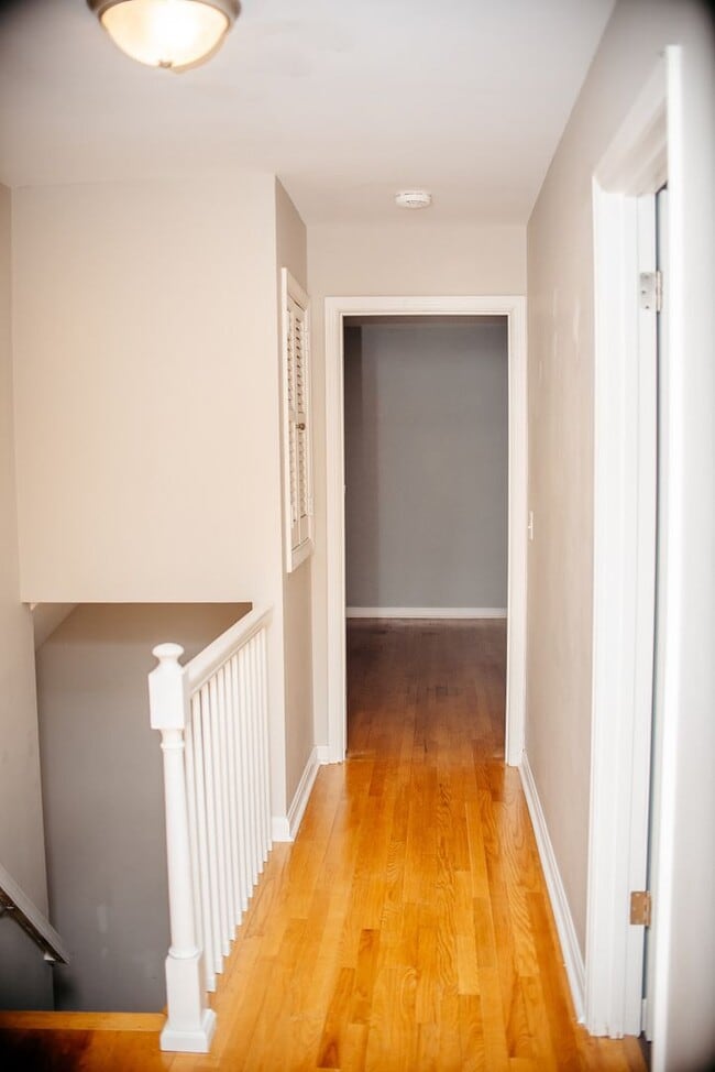 Building Photo - 1449 Jill Dr