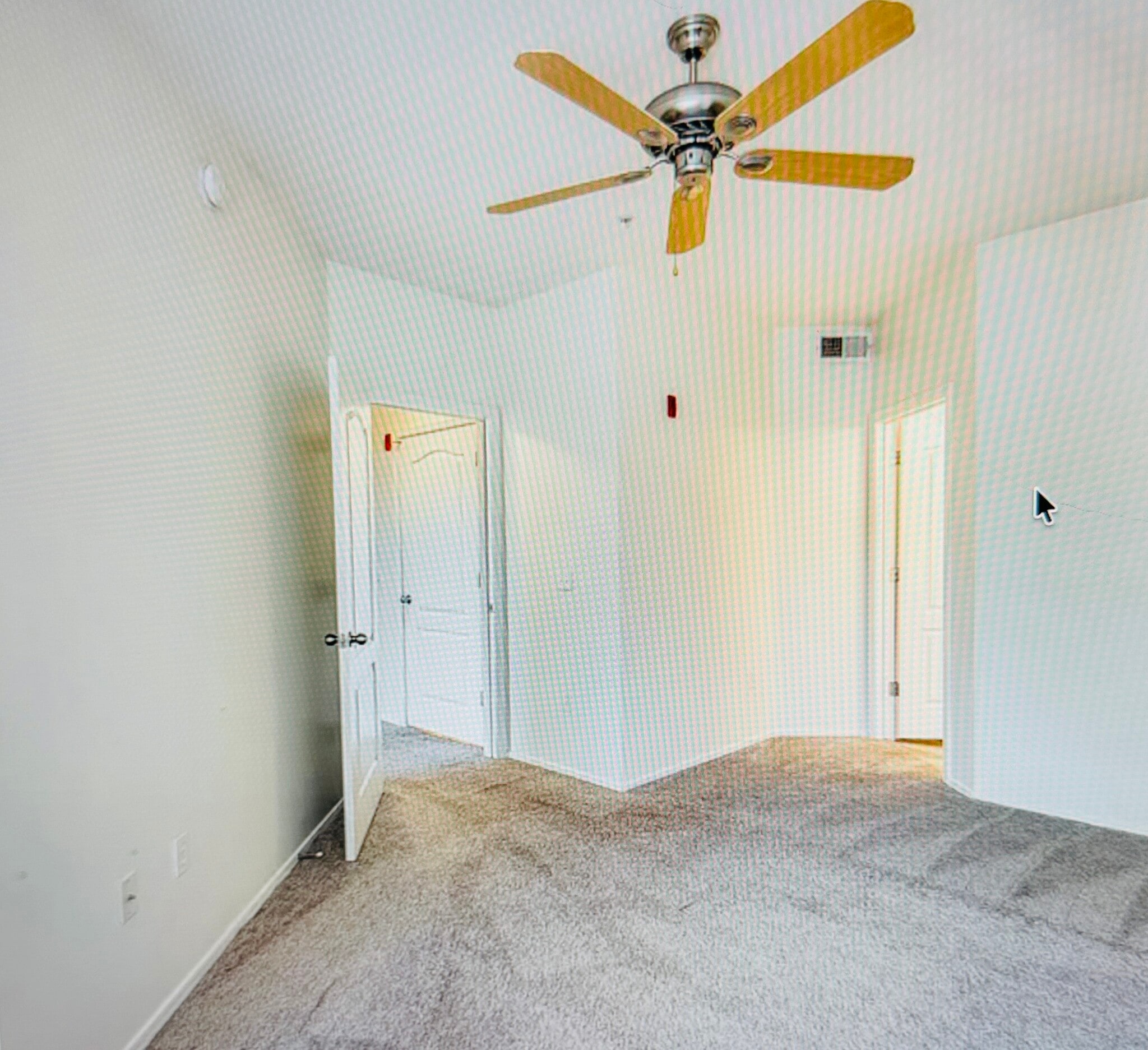 Master Bedroom - 1701 E Colter St