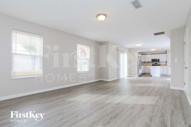 Building Photo - 9909 Trapp Ln