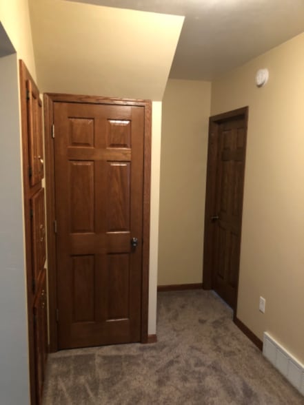 Building Photo - 221 E 1st St