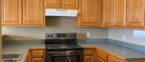 Building Photo - 10910 Shady Oaks Dr