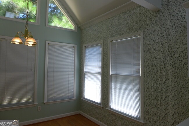 Building Photo - 4710 Fairway View Ct