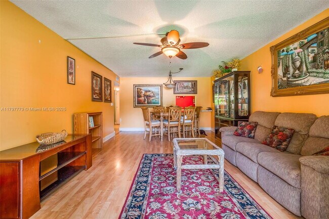 Building Photo - 7020 Nova Dr