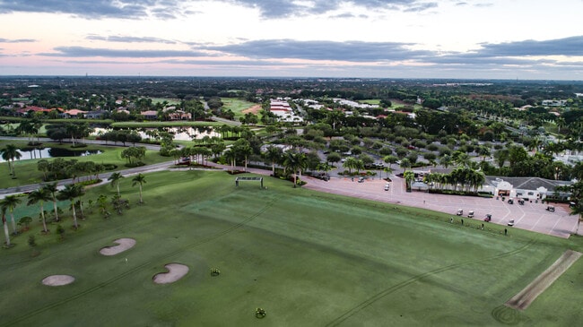 Building Photo - 4677 Carlton Golf Dr