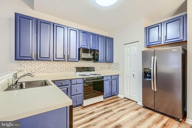 Building Photo - 8 Katurah Ln