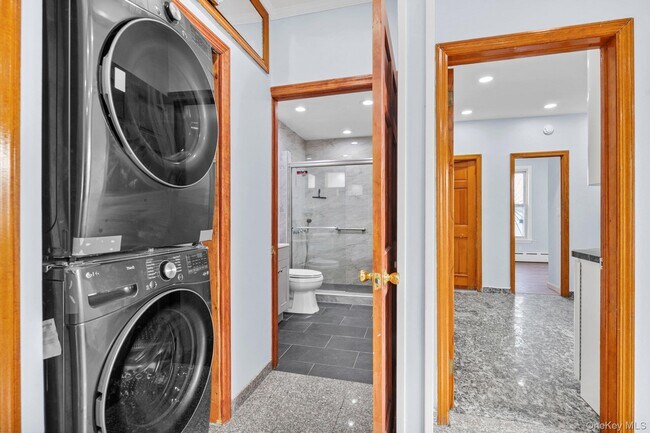 Building Photo - 66-18 75th St